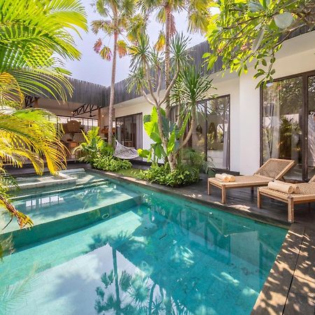 Villa Yogi Surf 2 Canggu 외부 사진