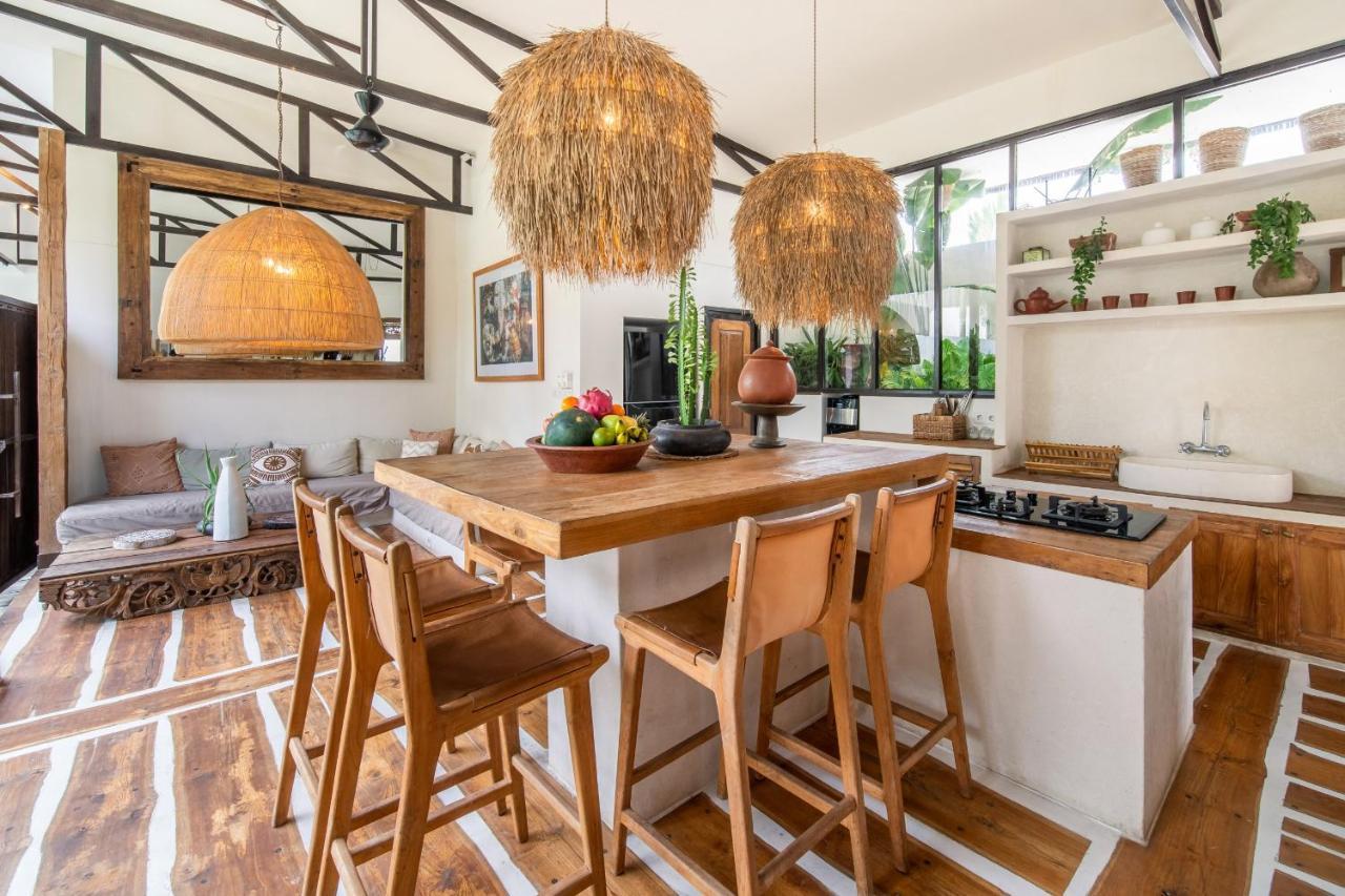 Villa Yogi Surf 2 Canggu 외부 사진